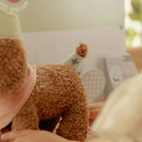 Peluche cane Jackie con trasportino Little Dutch