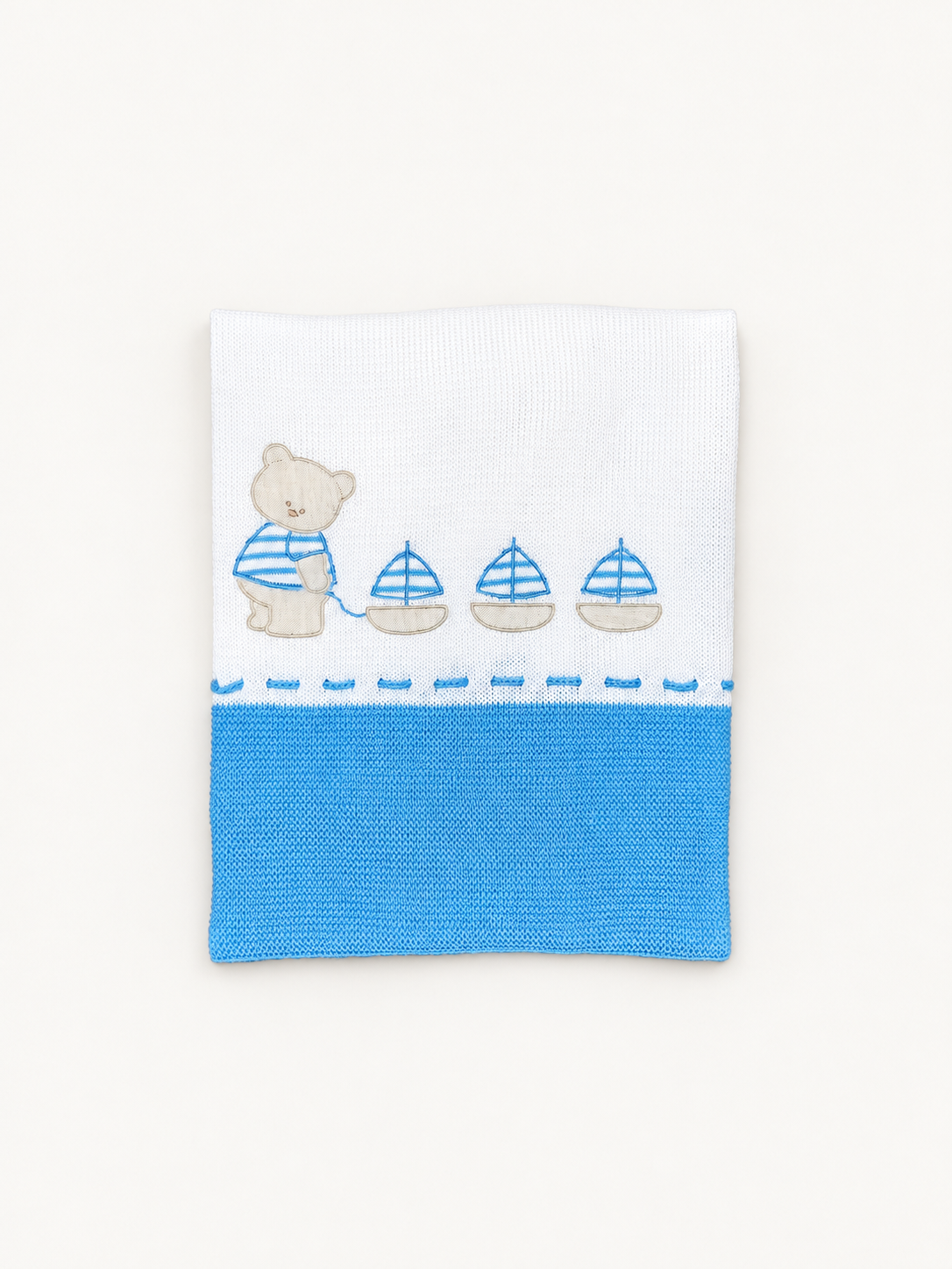 Coperta Baby Lord su sfondo bianco caldo naturale