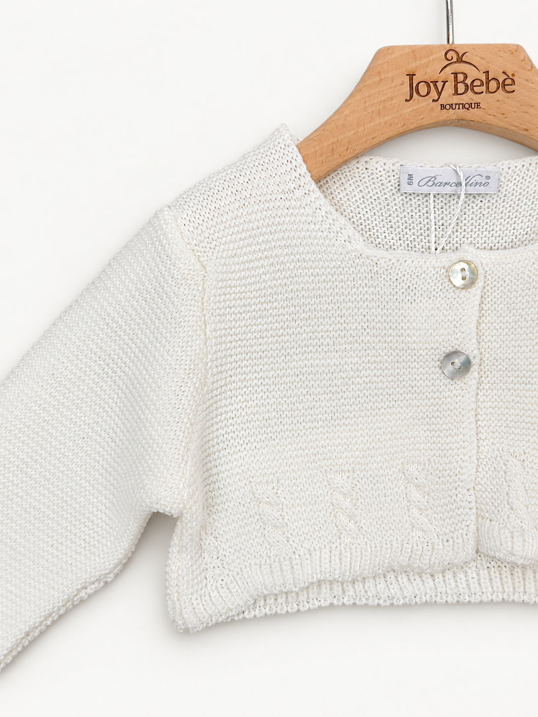 Cardigan Barcellino dettaglio 2, sfondo bianco caldo