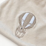 Cappello Nanan - dettaglio 2 su sfondo bianco caldo