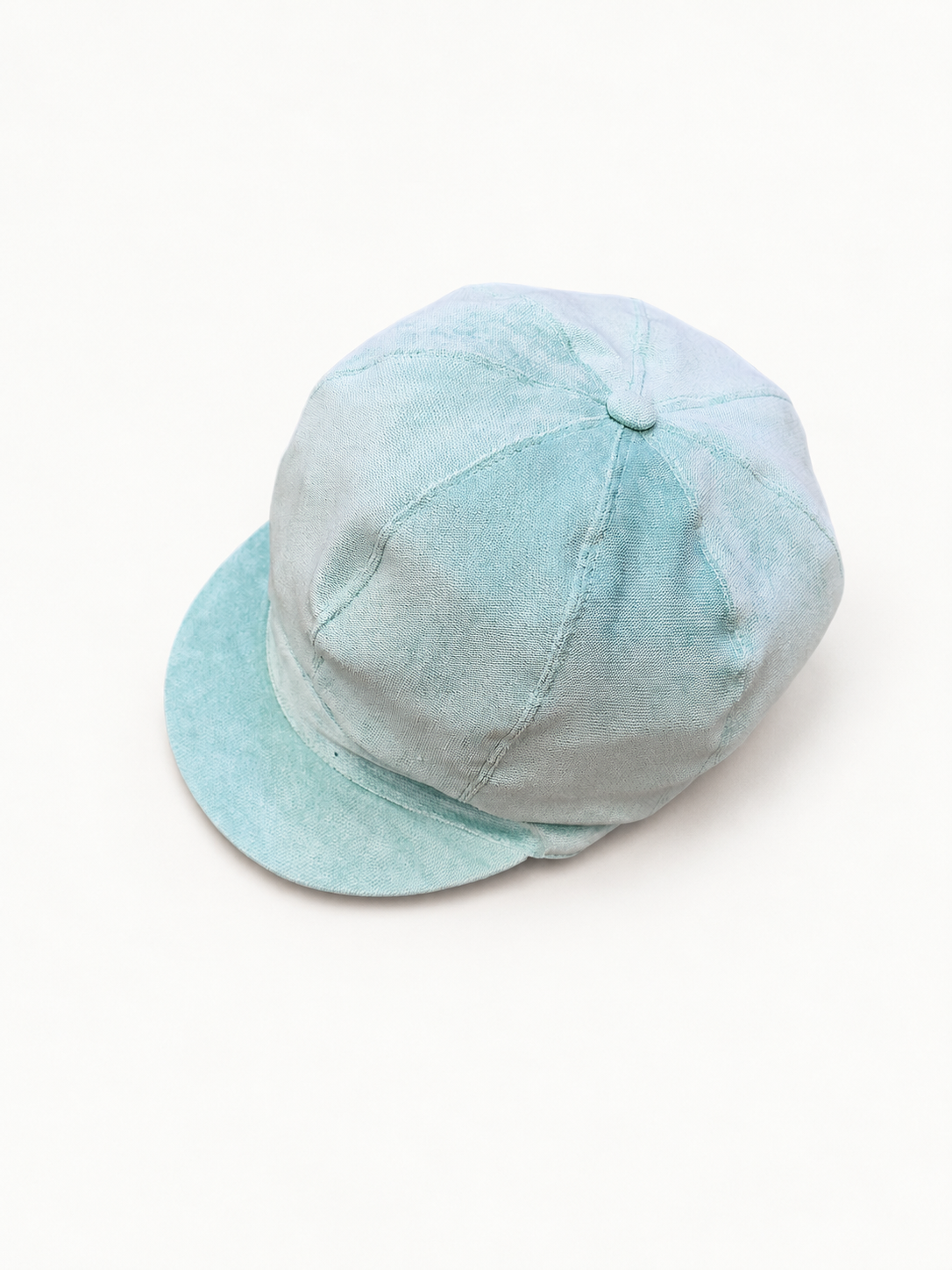 Cappello PONTO POR PONTO - vista principale su sfondo bianco caldo